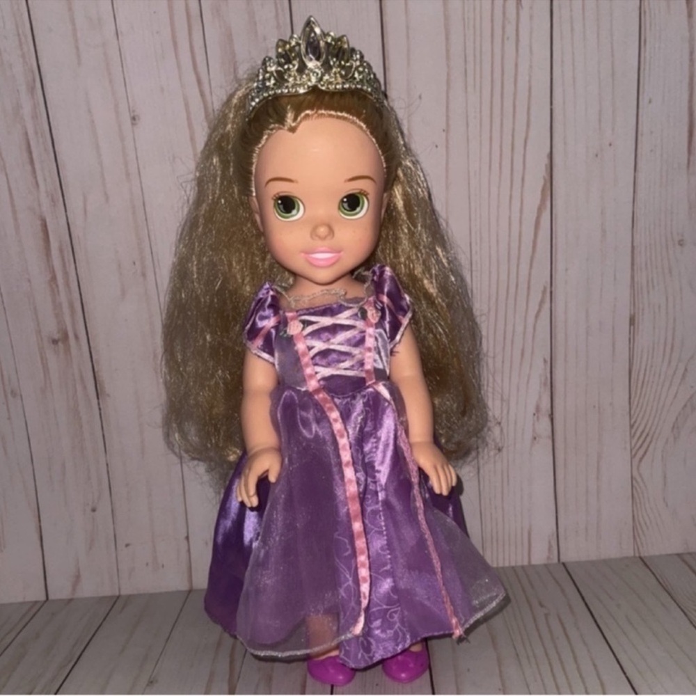 Disney Rapunzel 15” doll